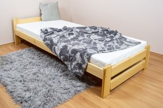Posteľ Evropa z masívu 90 x 200 cm + matrac Optimal 10cm + rošt ZADARMO